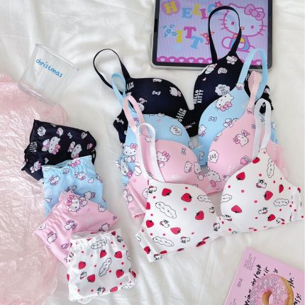 Hello Kitty Set